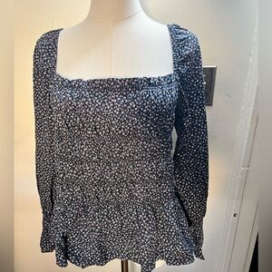 NWT H&M Navy Floral Smocked Blouse with Square Neck Size L